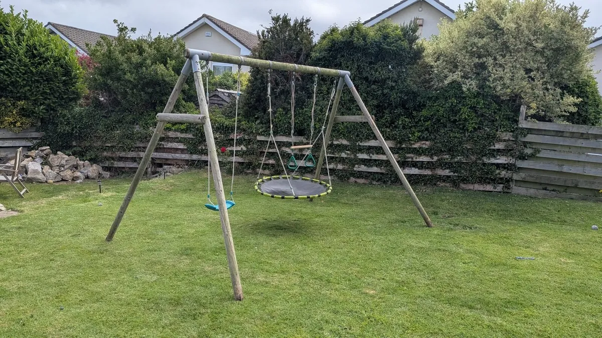 Swing Set - Image 3