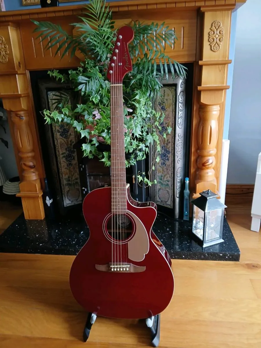 Fender California Series Newporter Player - Image 1