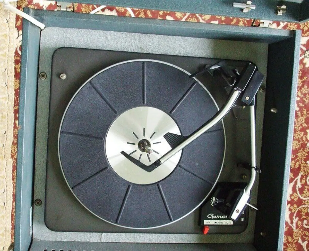 Fergusson Vintage Record Player (Model 3020) - Image 3