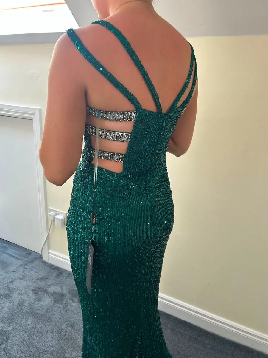 Debs dress - Image 1