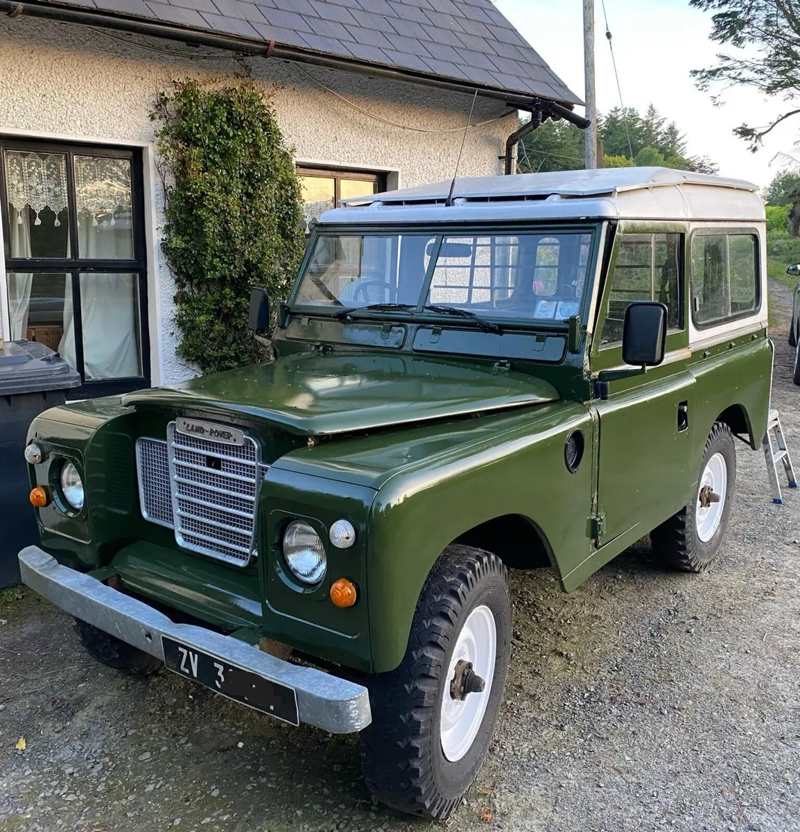 Land Rover Series 3 vintage - Image 1