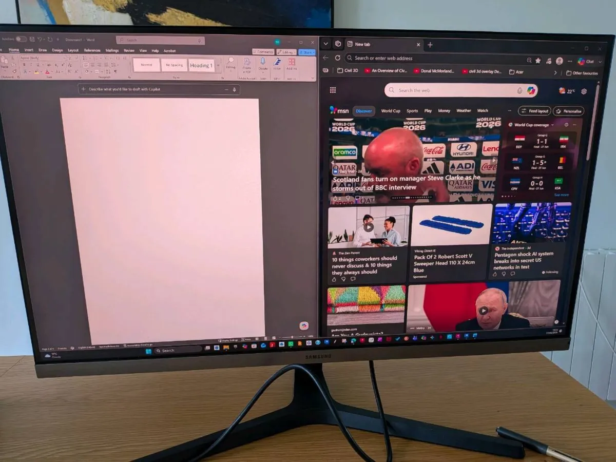 Samsung 28" 4K UHD IPS Monitor (UR55 Series) - Image 1
