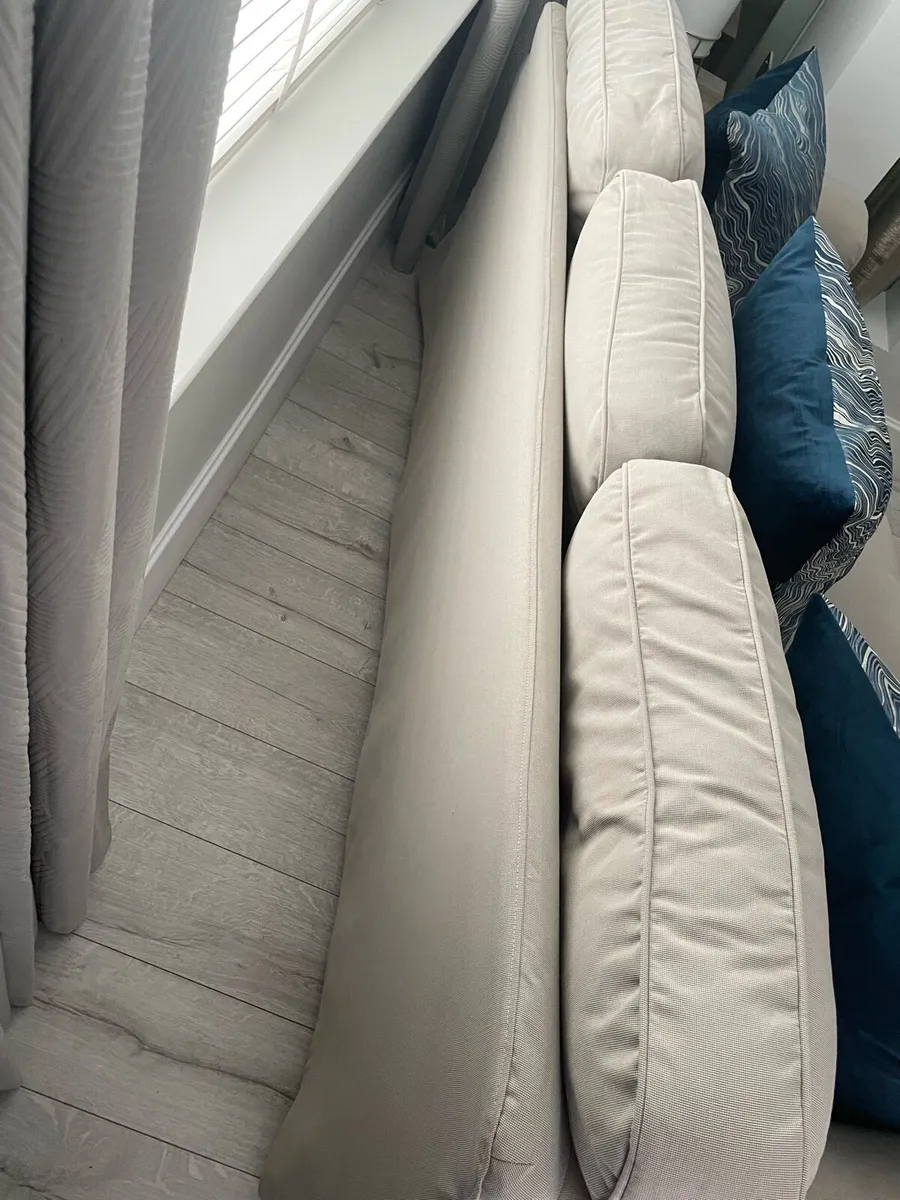 3 seater sofa - Image 4