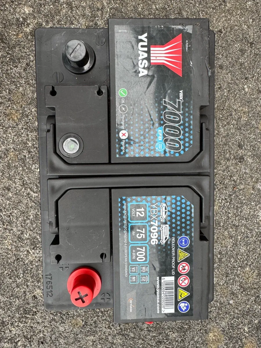 Car Battery - Image 2