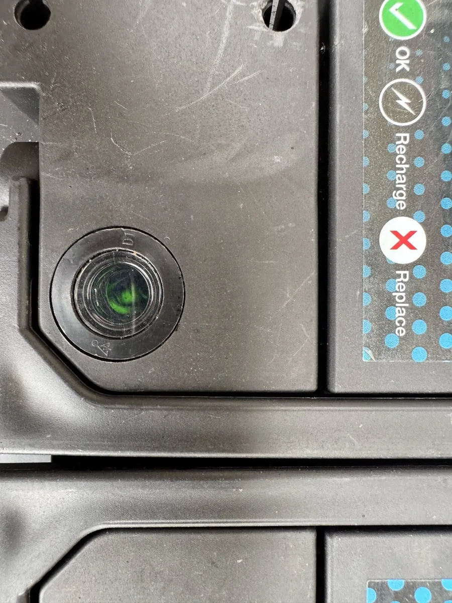 Car Battery - Image 4