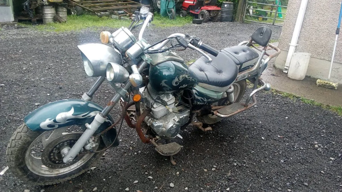 Motorbike - Image 4