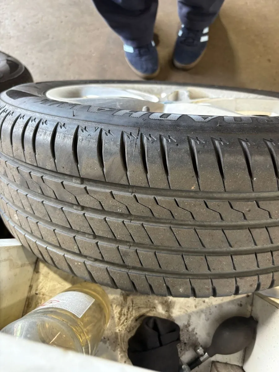 Ford Focus 16” Alloys - Image 2
