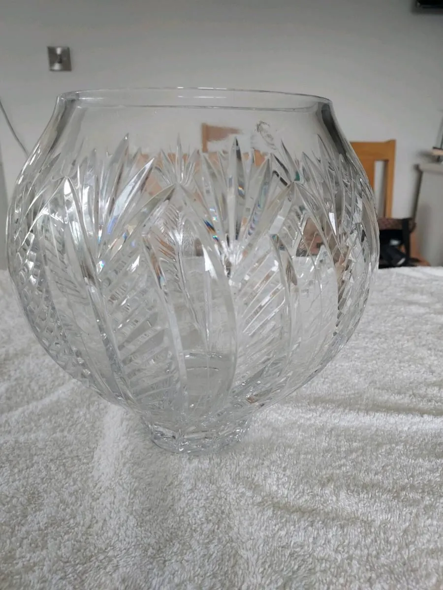 Waterford crystal seahorse bowl - Image 1