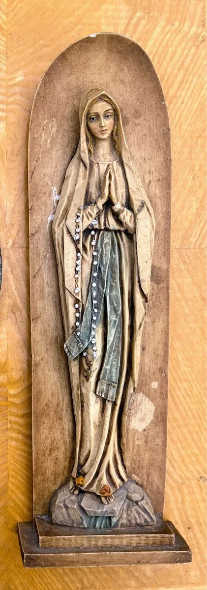 Vintage Holy water font and statue - Image 2