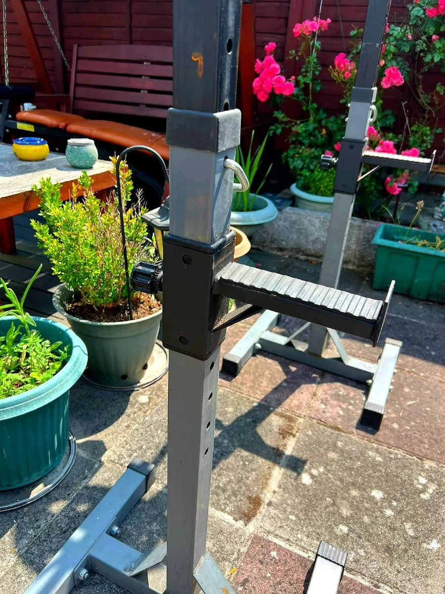 Tri grip weights + free standing squat/bench rack - Image 3