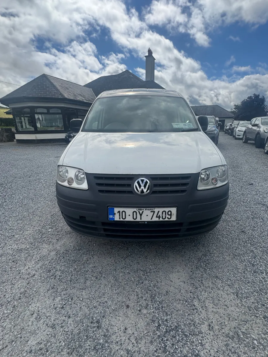 Volkswagen Caddy 2010 taxed and tested 1.9 diesel - Image 3