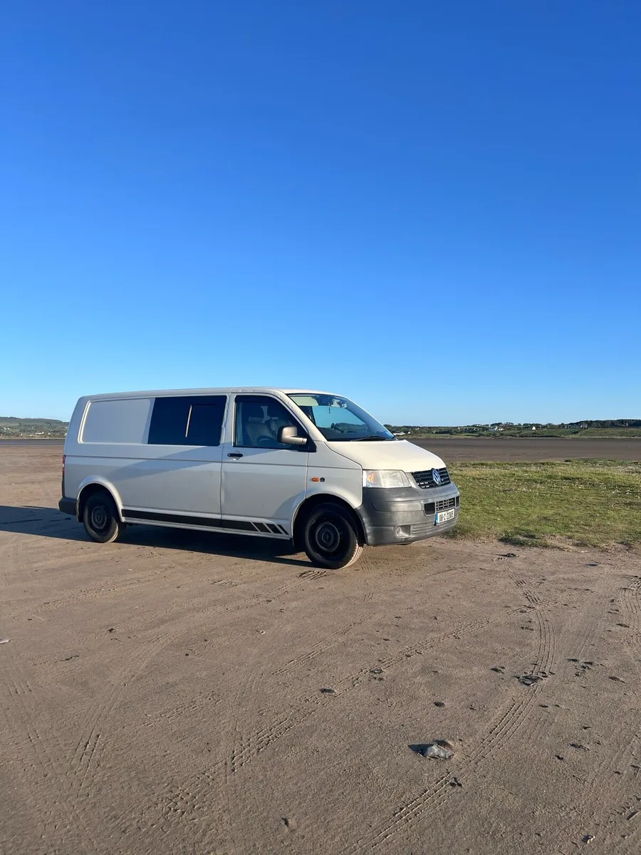 Volkswagen T5 1.9 Camper - Image 1