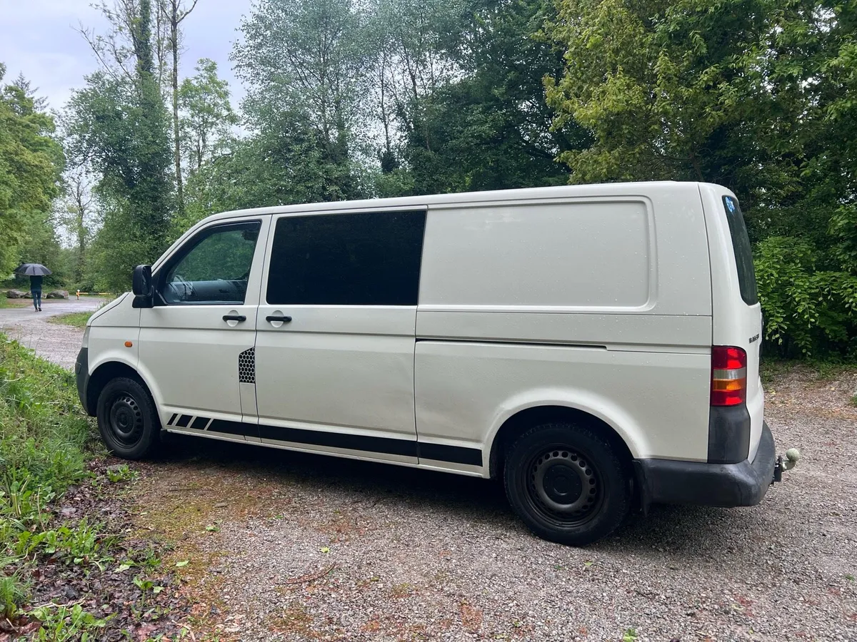 Volkswagen T5 1.9 Camper - Image 3