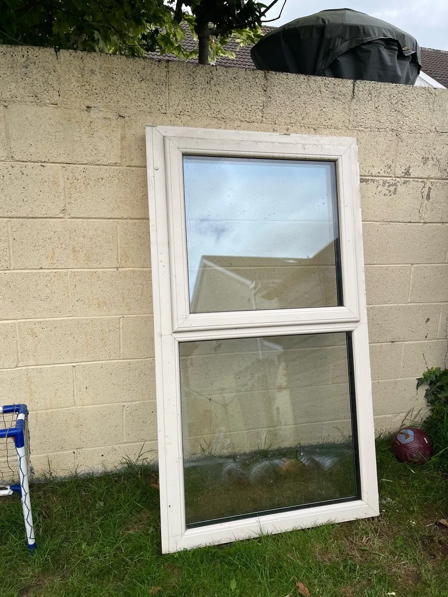 Treble glazed window - Image 1