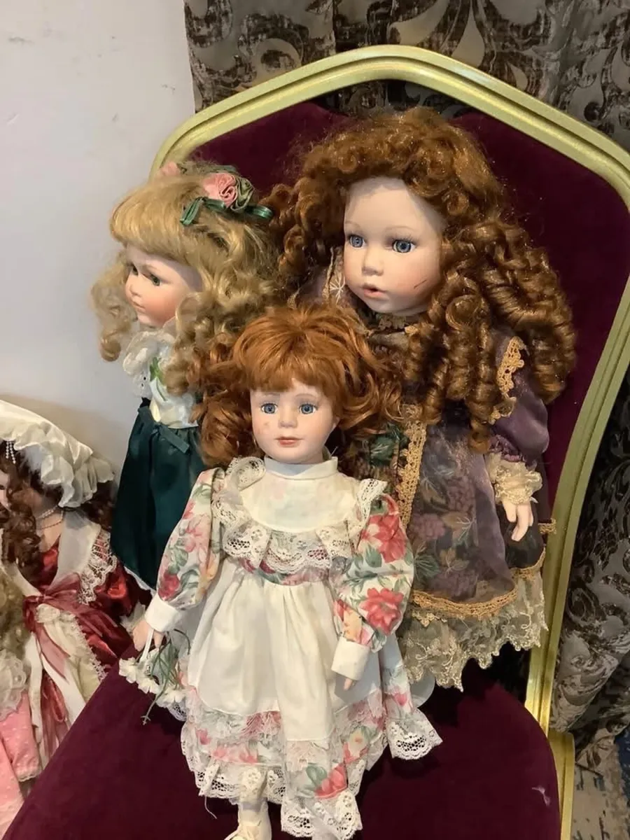 Vintage porcelain dolls - Image 4
