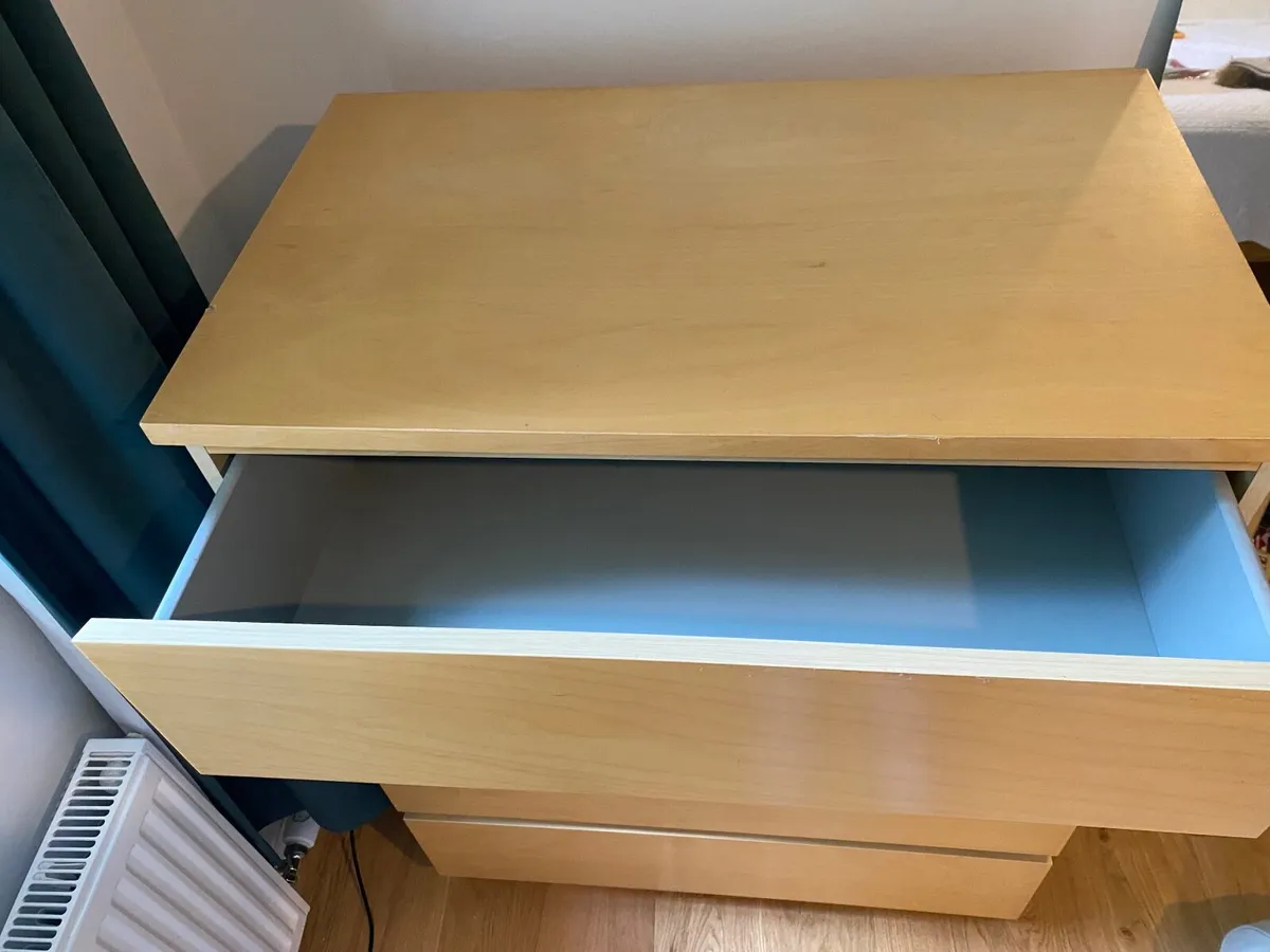 Chest of Drawers. - Image 3