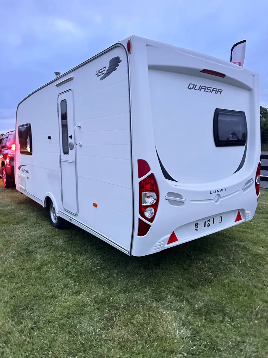 ✨STUNNING LUNAR QUASAR 462 2 BERTH✨ - Image 2