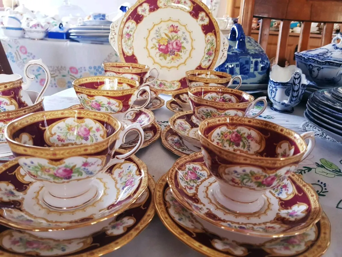 Roya albert quality original china - Image 4