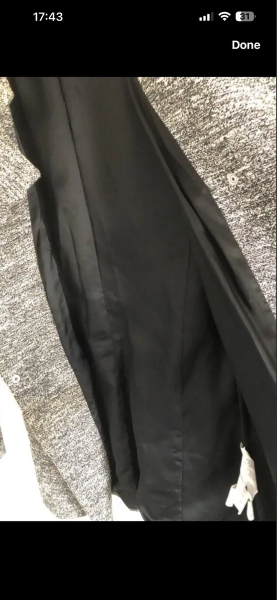 Ladies Zara coat size L €10 - Image 3