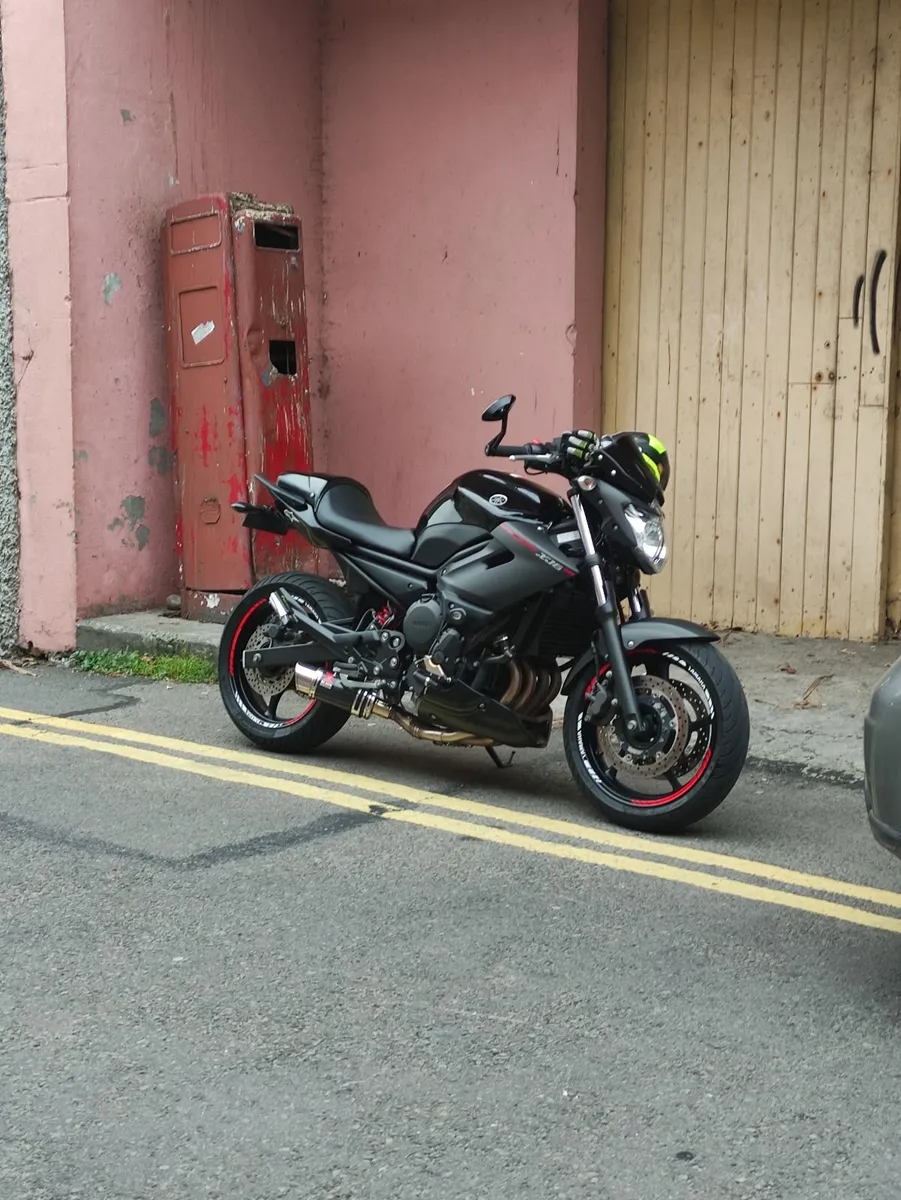YAMAHA XJ6-N - Image 1