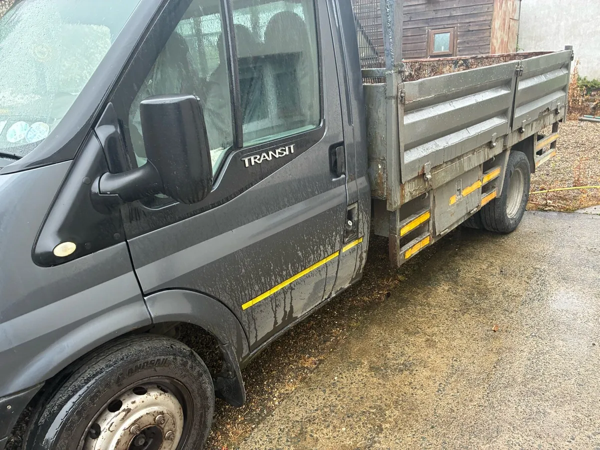 Ford Transit - Image 2