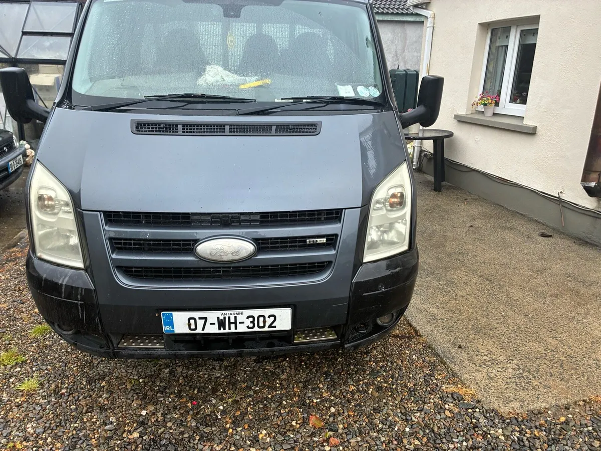 Ford Transit - Image 4