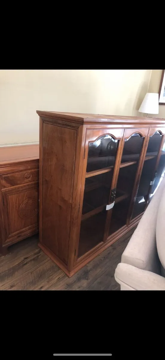 Solid Oak Display Cabinet / Welsh Dresser - Image 1