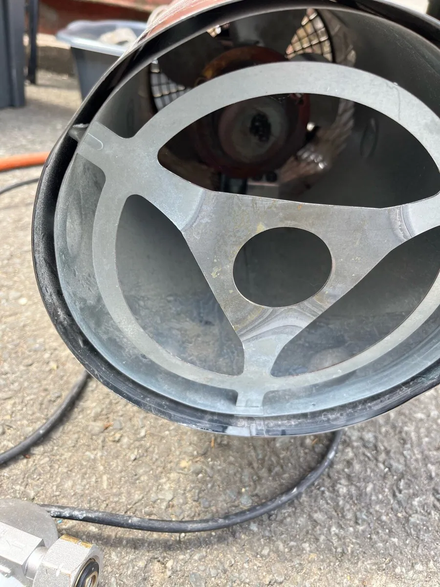 Gas heater - Image 4
