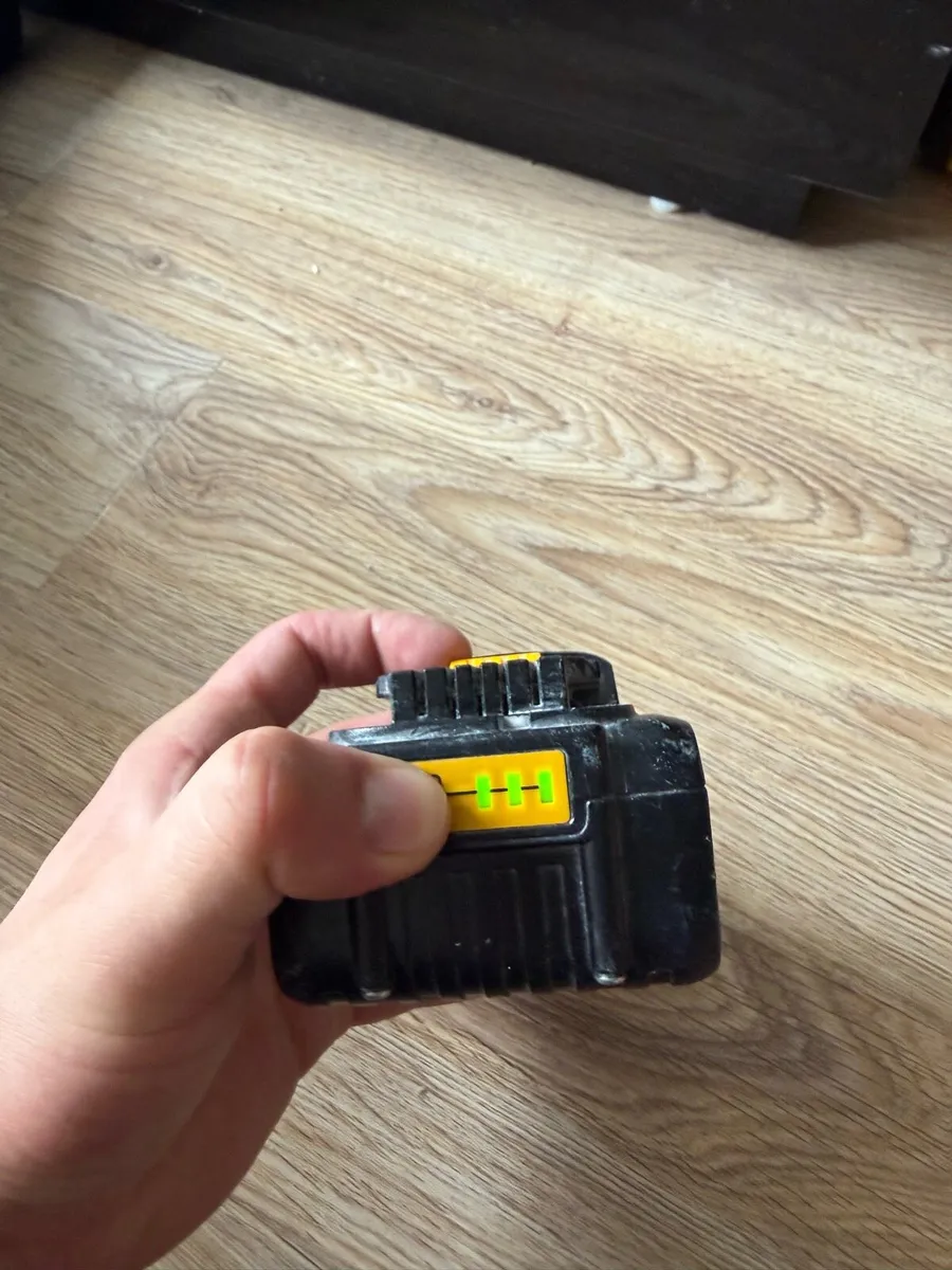 Battery for dewalt - Image 3