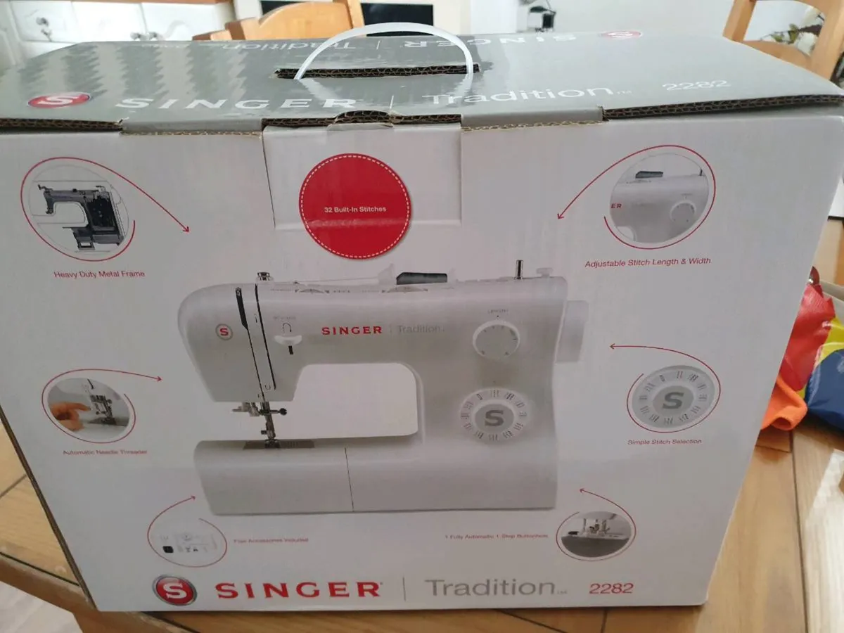 New Singer Sewing machine - Image 2