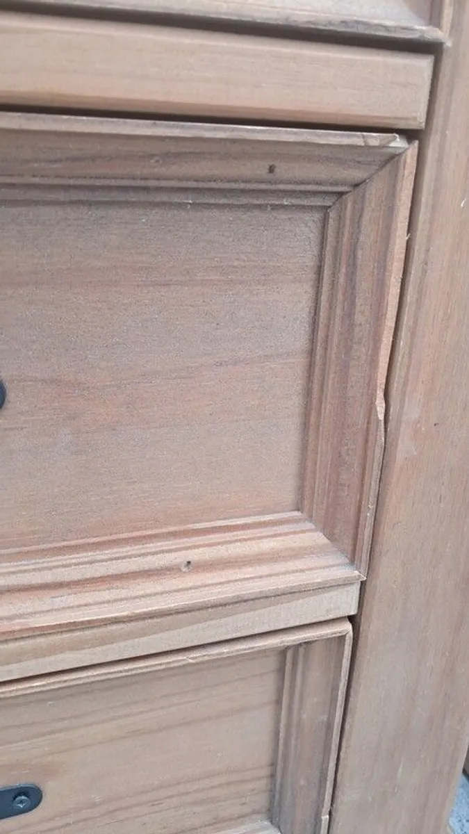 chest of drawers and 1 bedside locker - Image 2