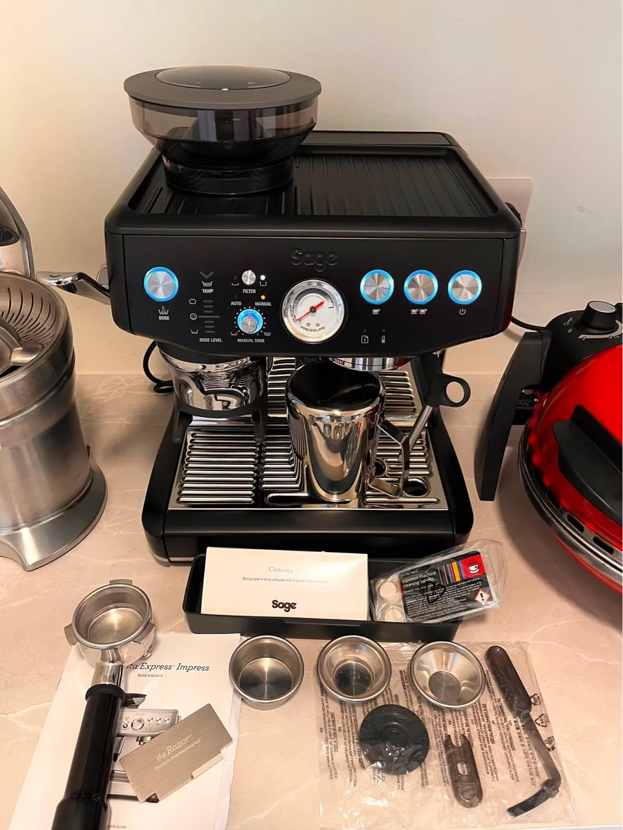 Sage Express Impress Coffee Machine - Image 1