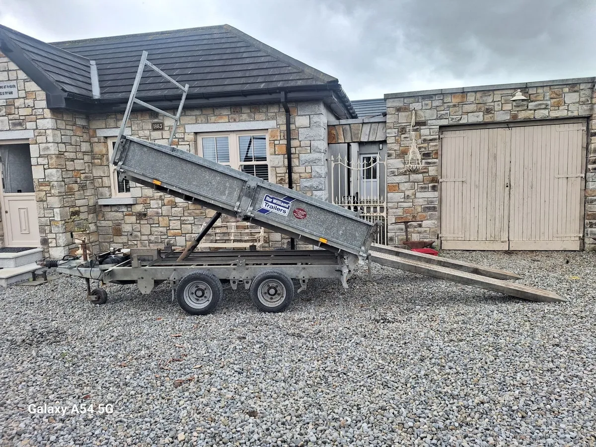Ifor Williams Tipper trailer 10ft x 5.6ft - Image 1