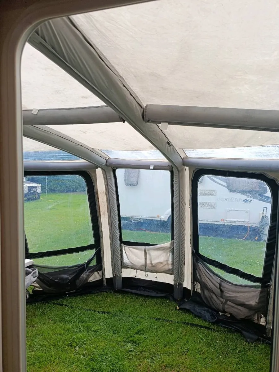 Caravan Vango air awning - Image 1