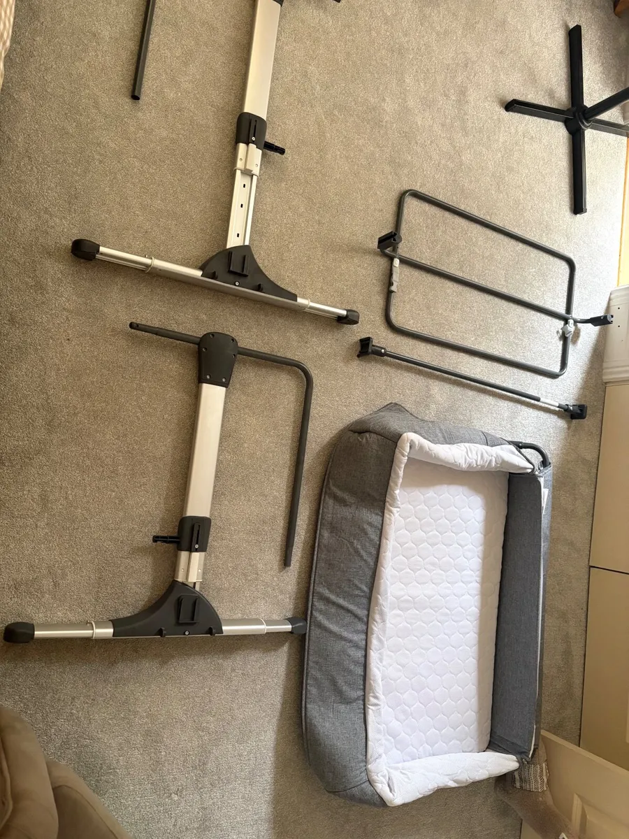 Baby Cot - Newborn bedside or standalone - Image 4