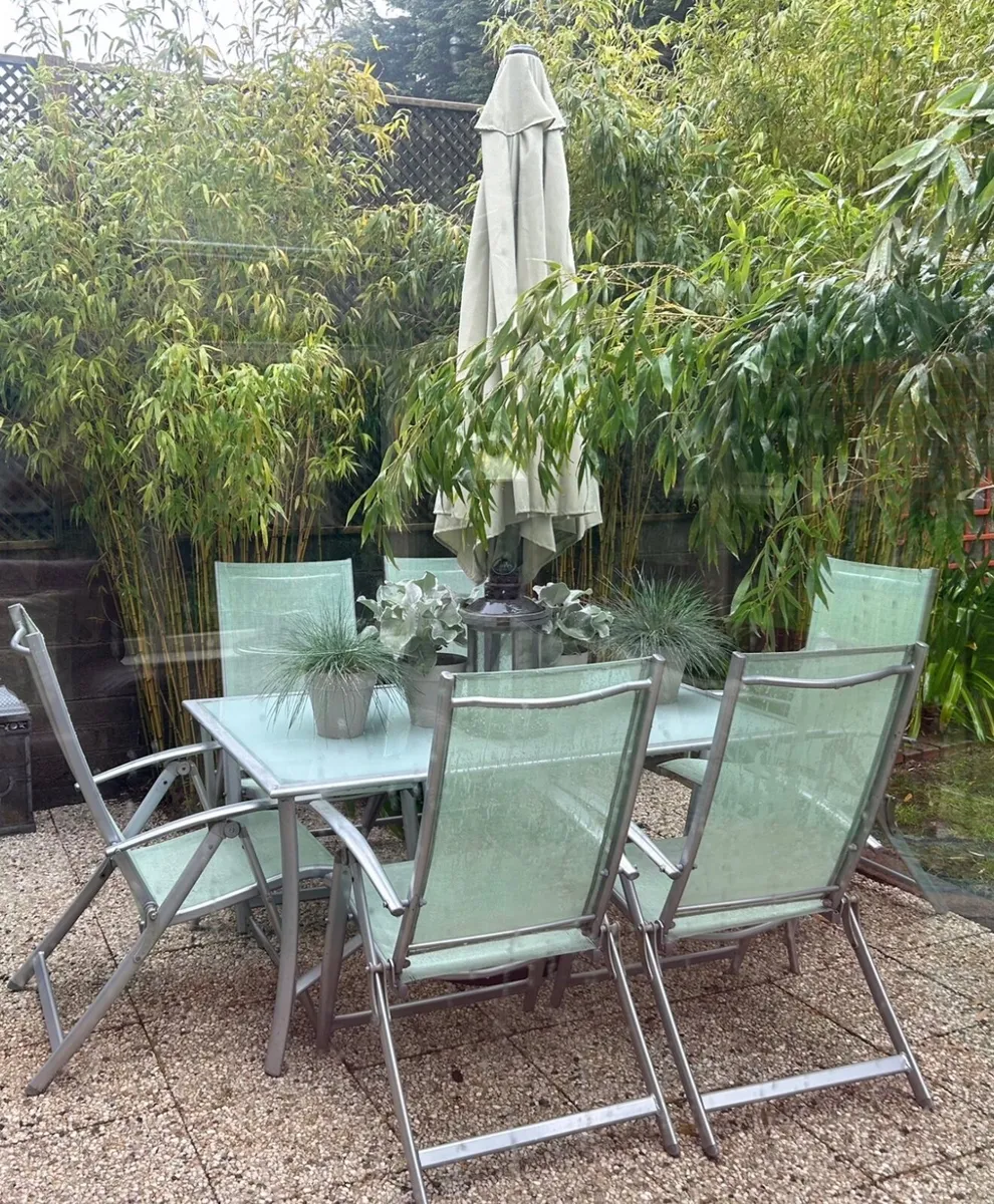 Garden furniture  6 seater with glass table - Image 1