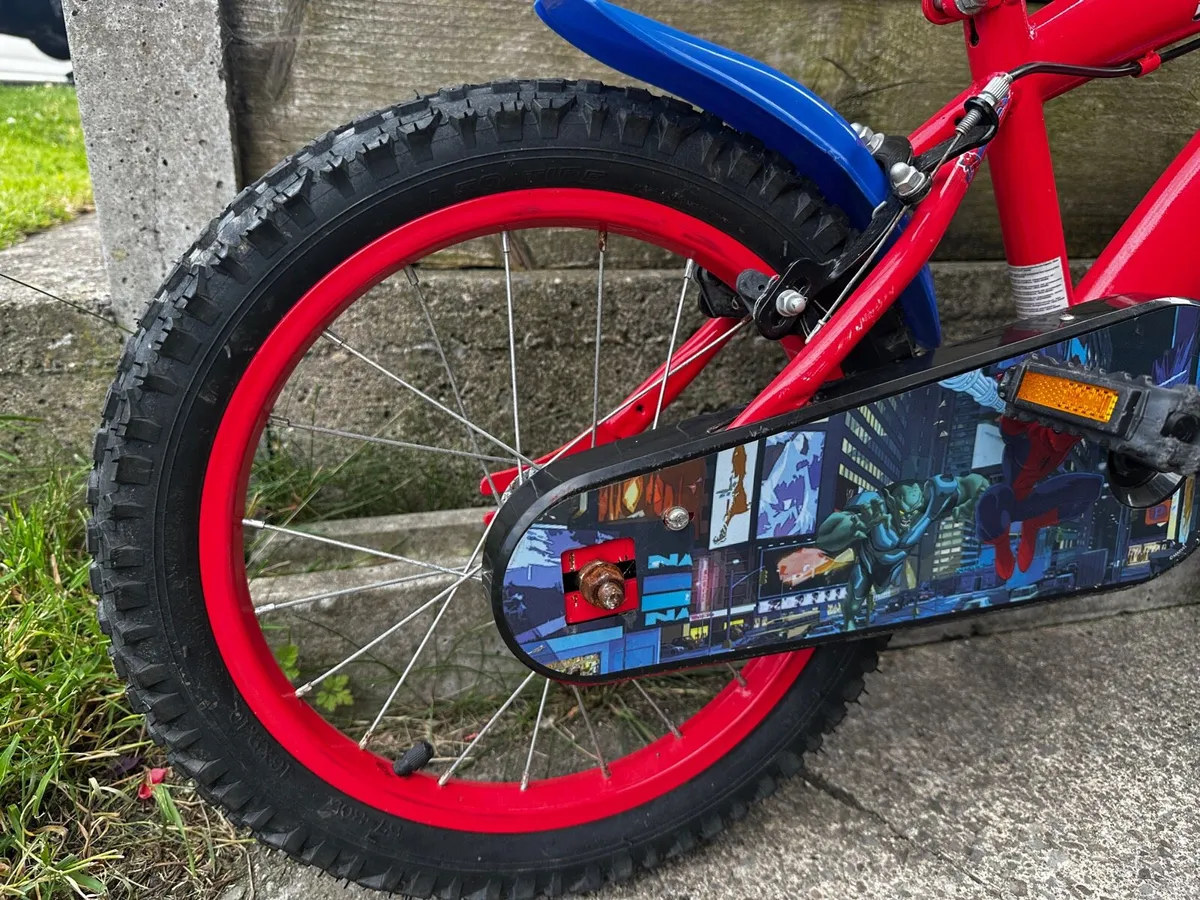 Boys Bike 14 inch - Image 2