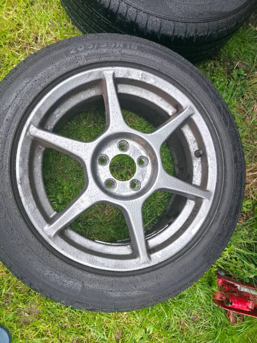 Buddy Club P1 16x7J ET43 5x100 New tyres 205/55 - Image 2