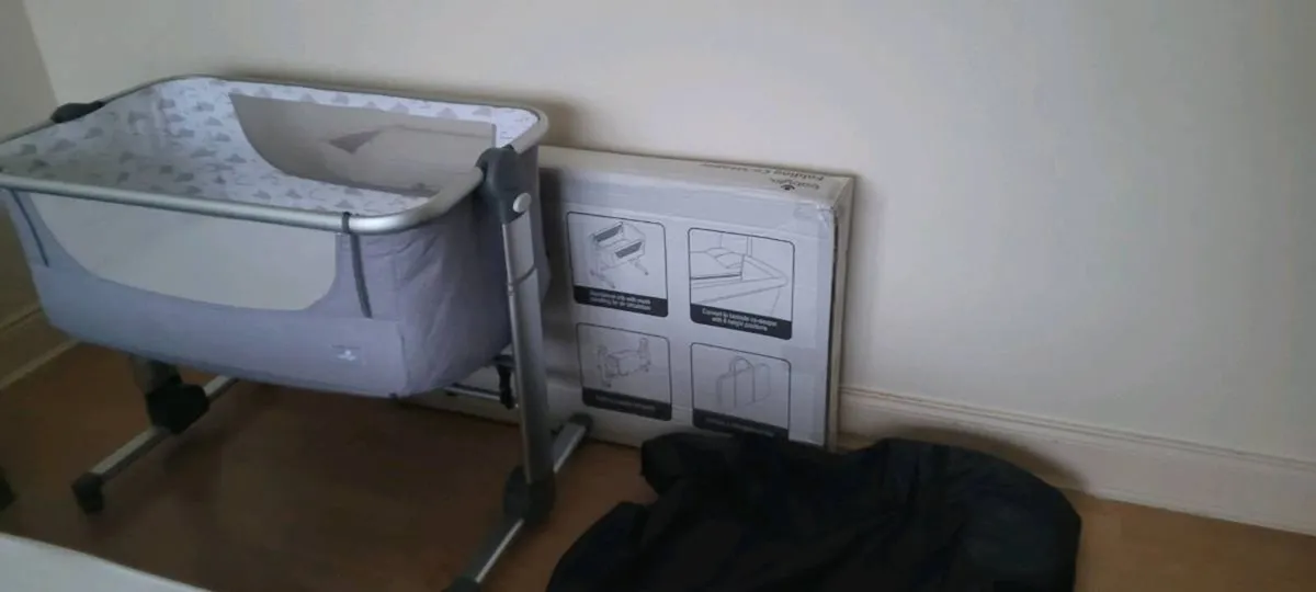 Babylo folding Co-Sleeper - Image 2
