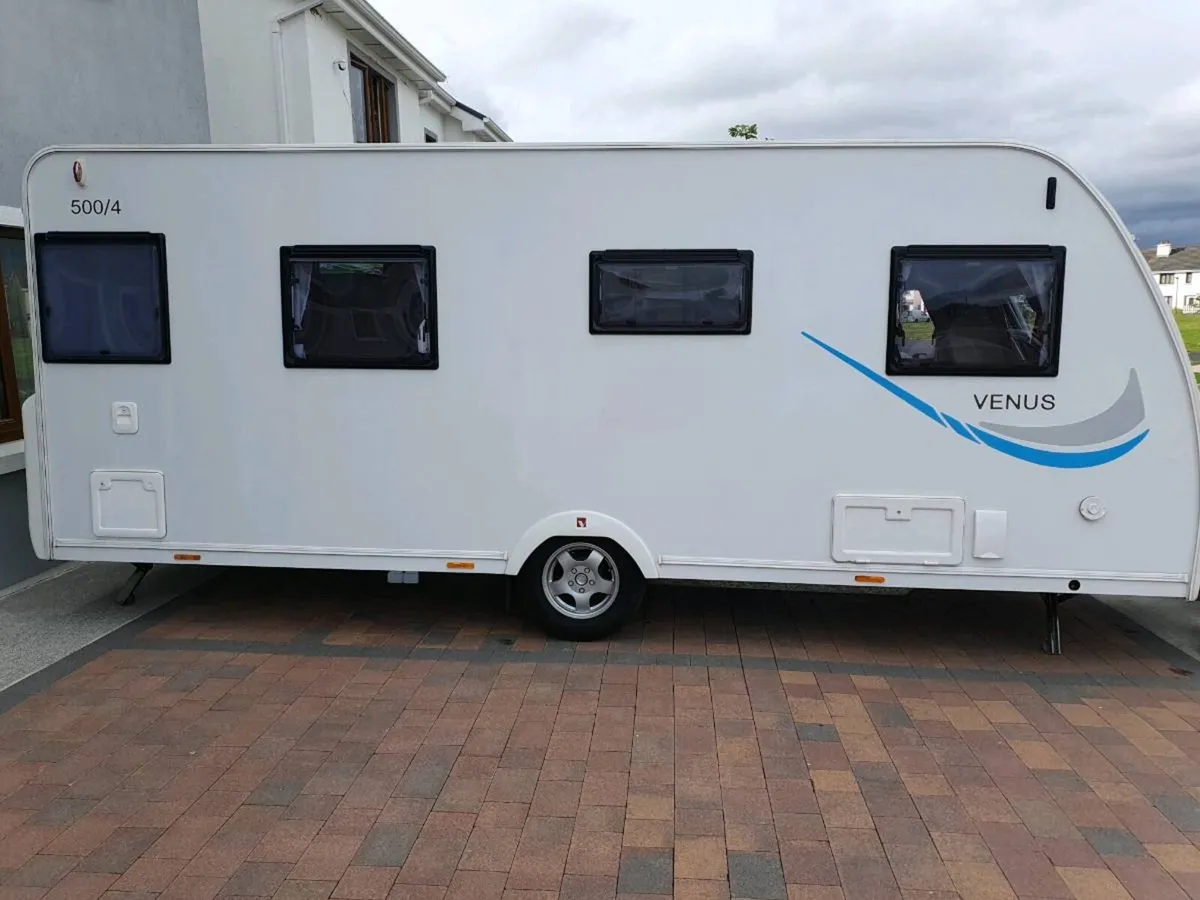 2016 model Venus lunar luxury van ✨️ - Image 3