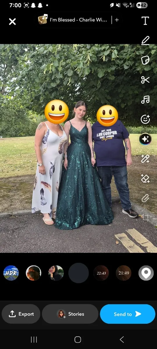Debs dress - Image 4