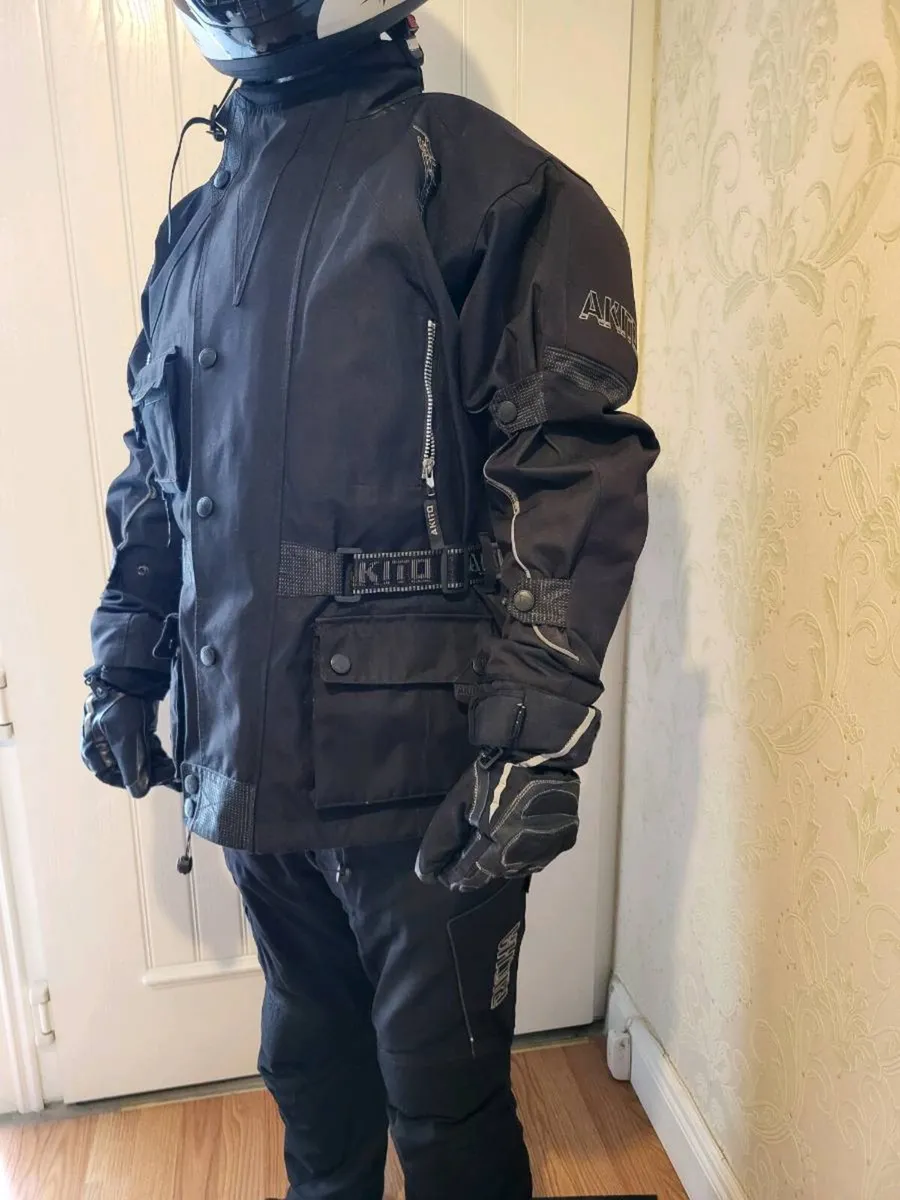 Motorcycle leather jacket - Image 1