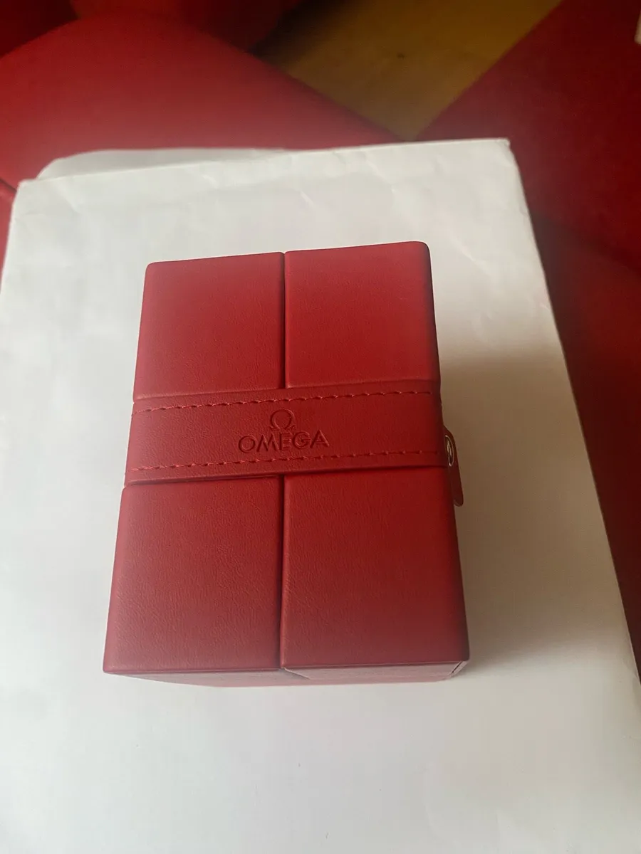 Watch - Image 2