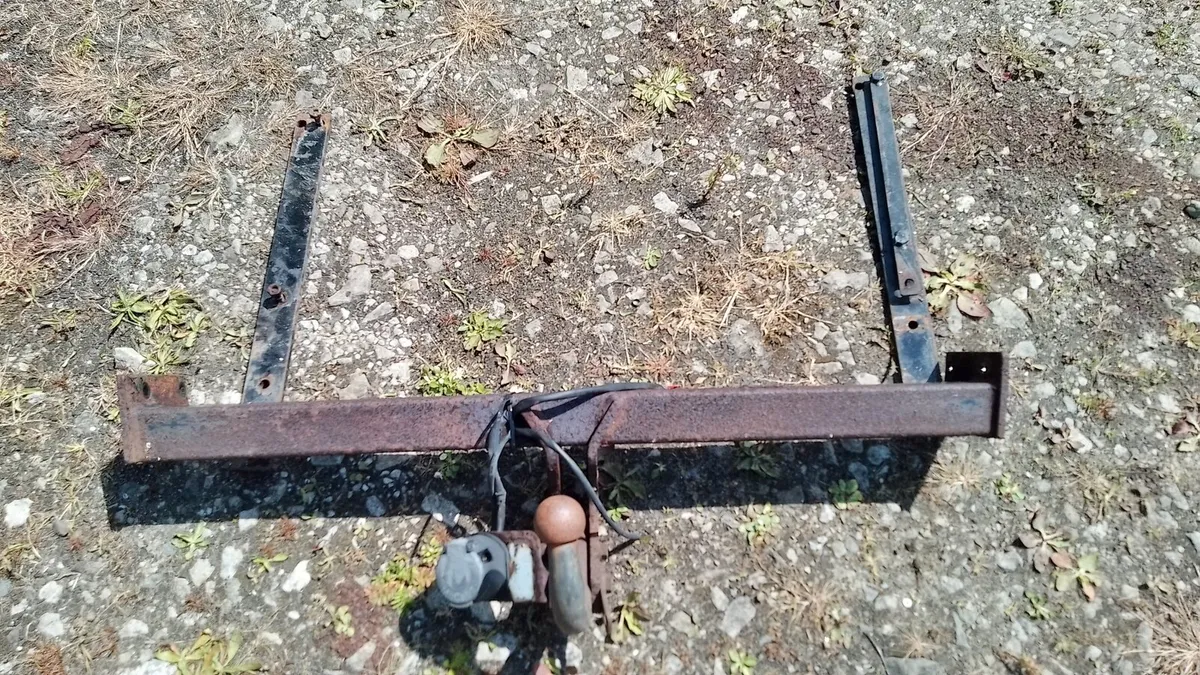 Towbar - Image 1