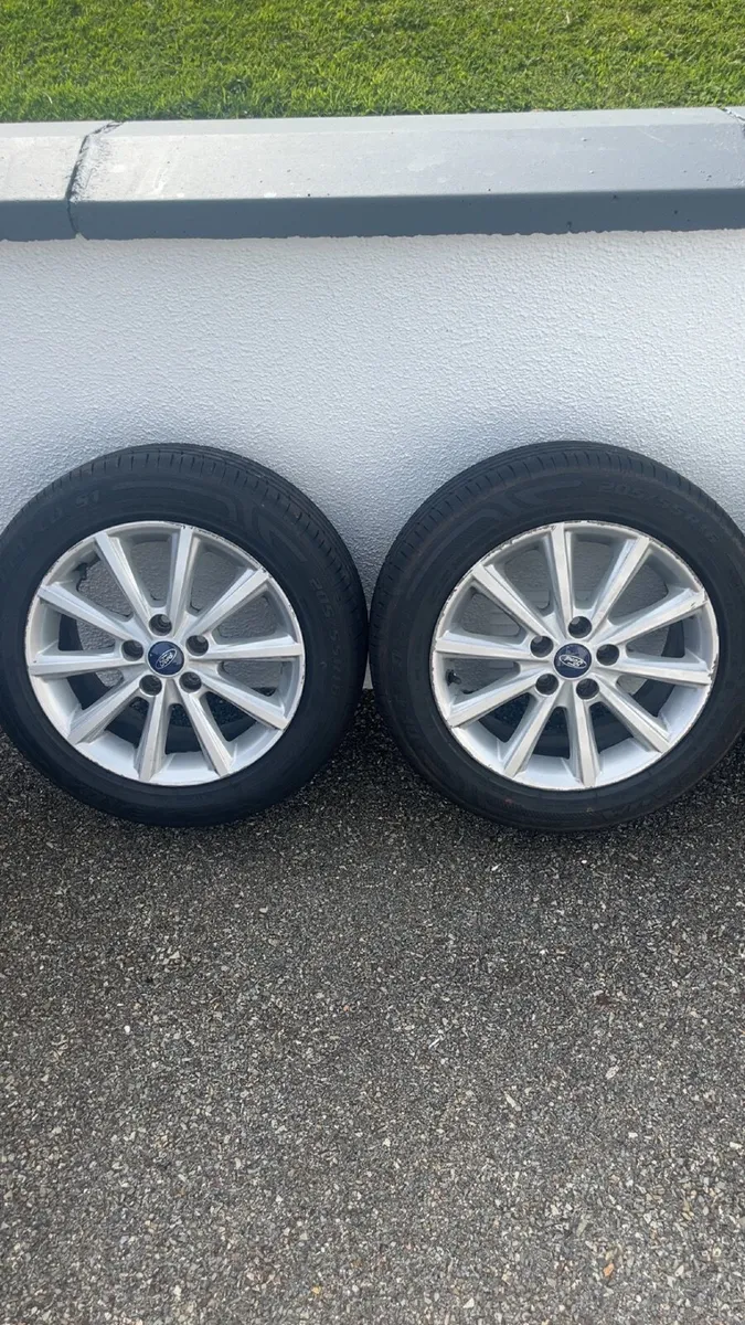 Ford focus alloys and tyres for sale - Image 3