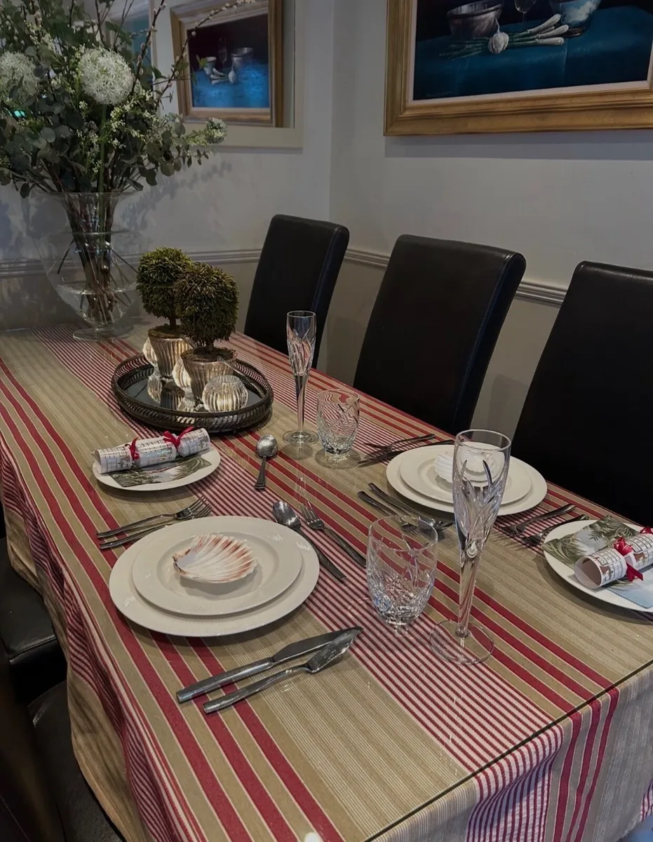 6 Seater wooden table with glass top and chairs - Image 3