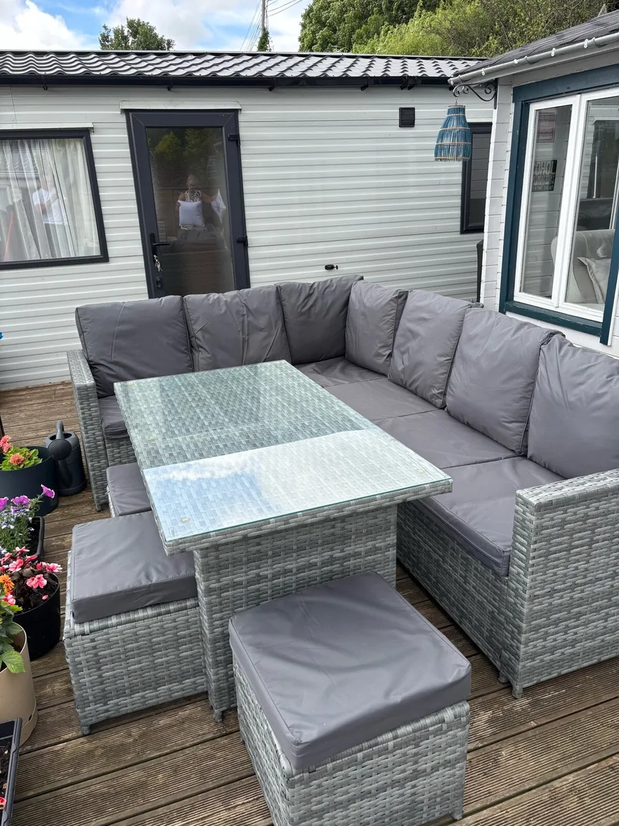 Garden furniture set - Image 1