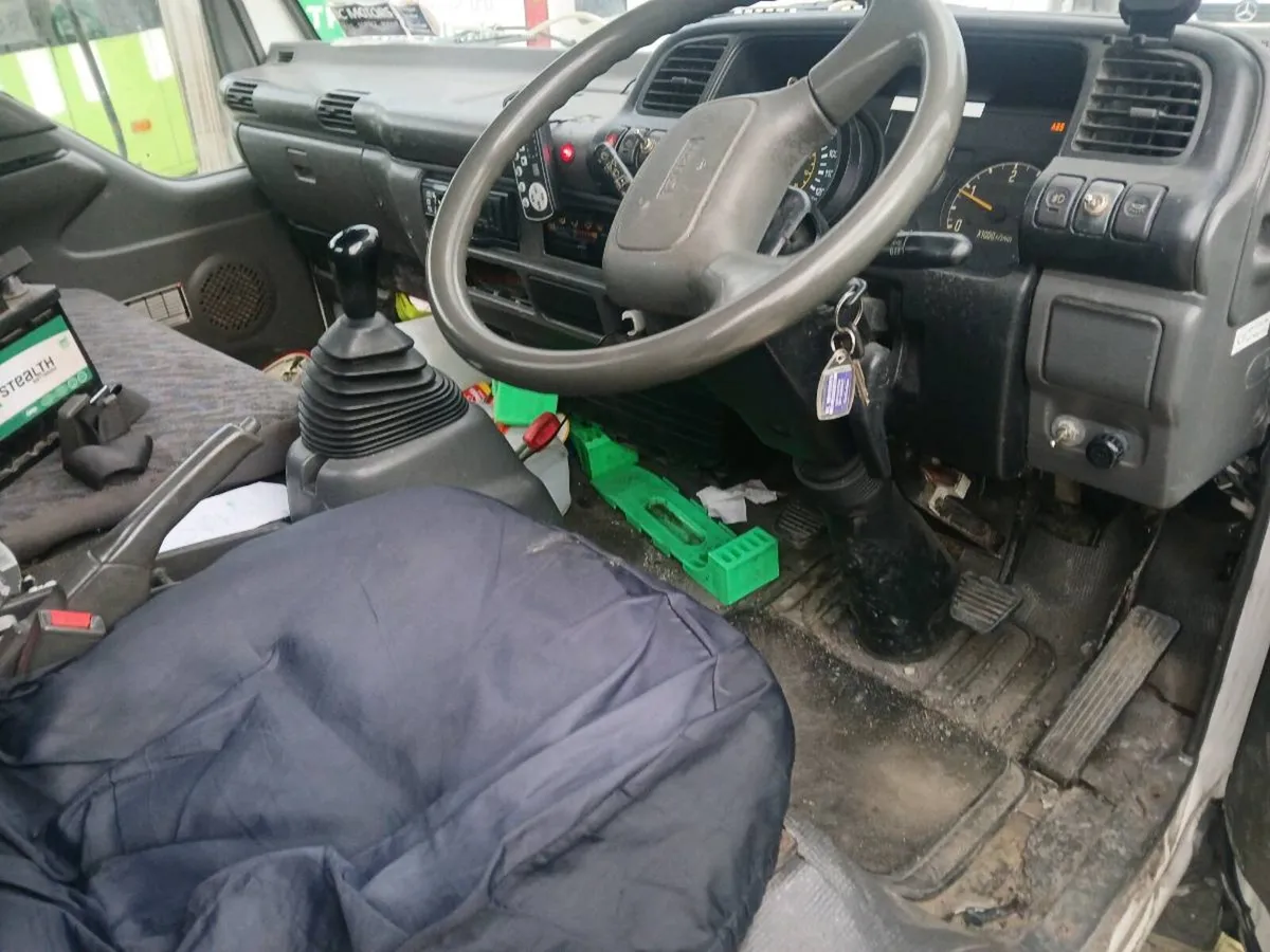 Isuzu Npr Tilt n Slide Recovery 6.2 Tonne - Image 3
