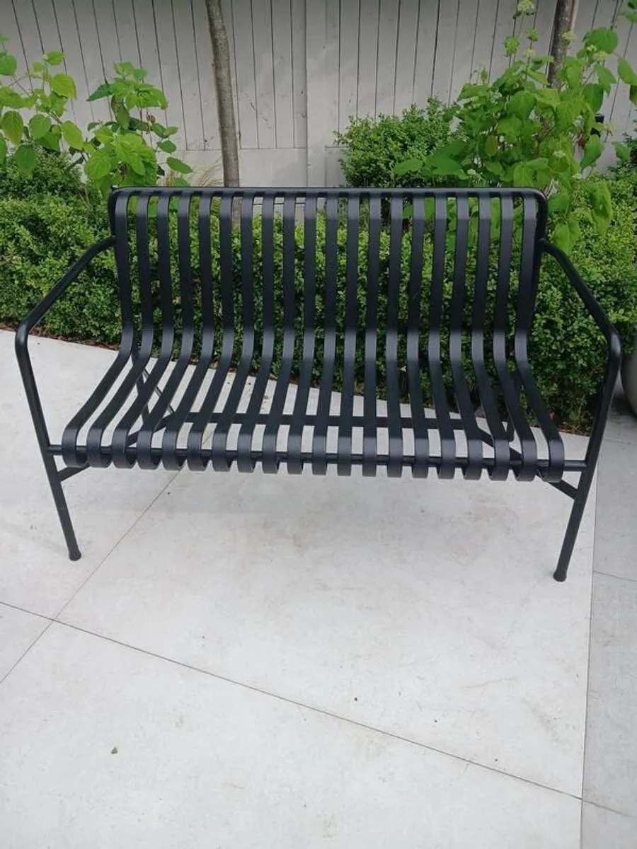 Garden Bench & 2 chairs (Hay Palissade) - Image 3
