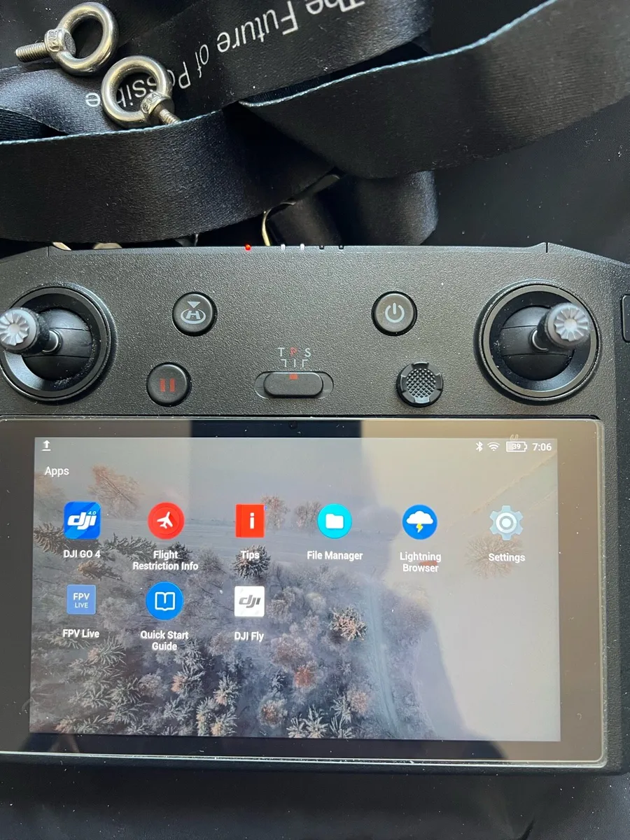 Dji smart controller - Image 1